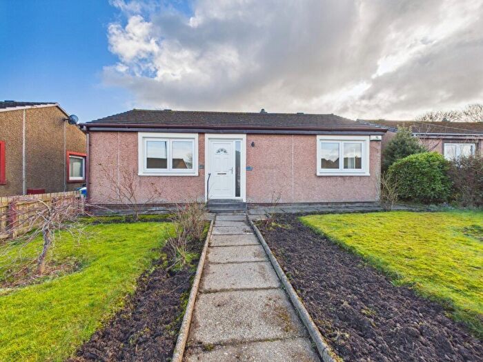 2 Bedroom Detached Bungalow For Sale In Calderhall Terrace, East Calder, EH53