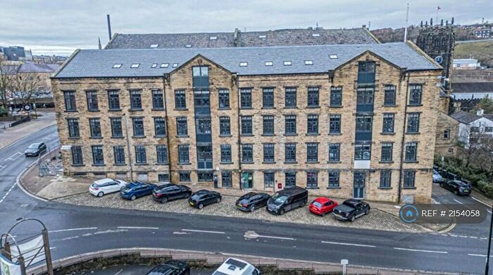1 Bedroom Flat To Rent In Greenwood Mill, Halifax, HX1