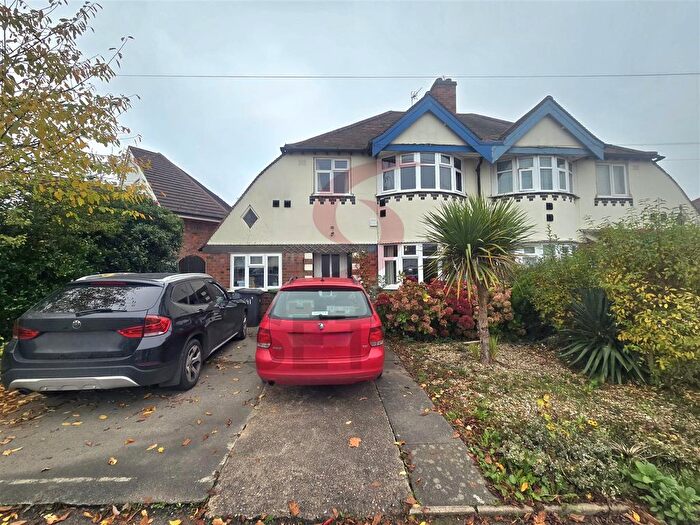 4 Bedroom Semi Detached House To Rent In Welford Road, Knighton, Leicester, LE2