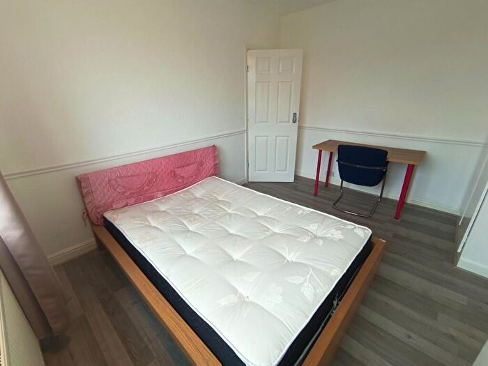 4 Bedroom Detached House To Rent In Mackie Grove, [Ref: KhpLlt], BS34