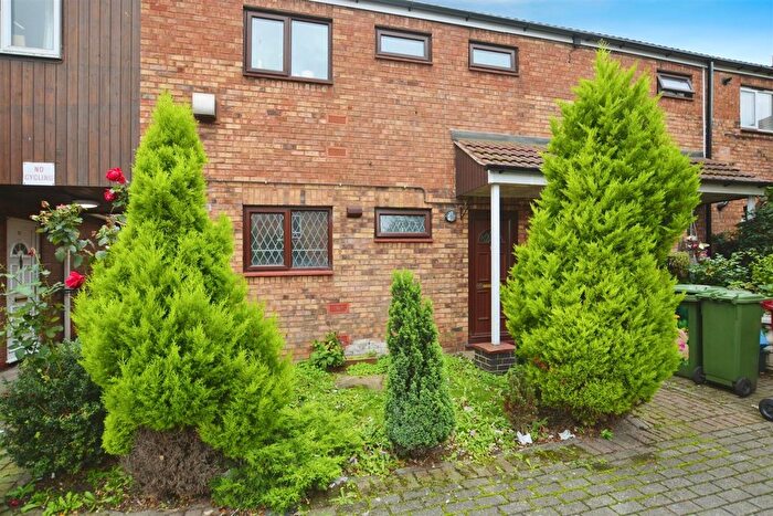 1 Bedroom Flat To Rent In Edgemere, Scunthorpe, DN15