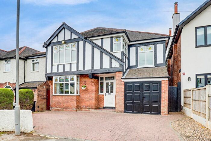 4 Bedroom Detached House For Sale In Highfield Road, Nuthall, Nottinghamshire, NG16