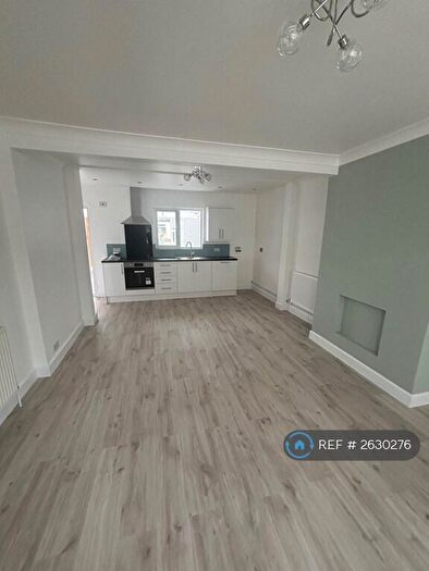 3 Bedroom Terraced House To Rent In Farren Road, Coventry, CV2