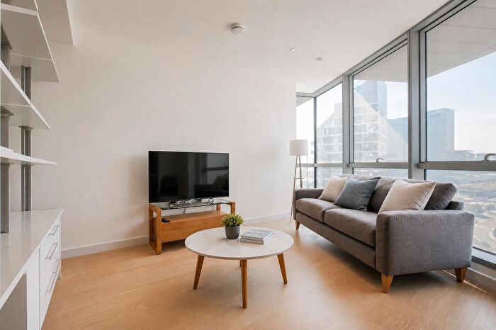 Apartment To Rent In Charrington Tower, Biscayne Avenue, E14