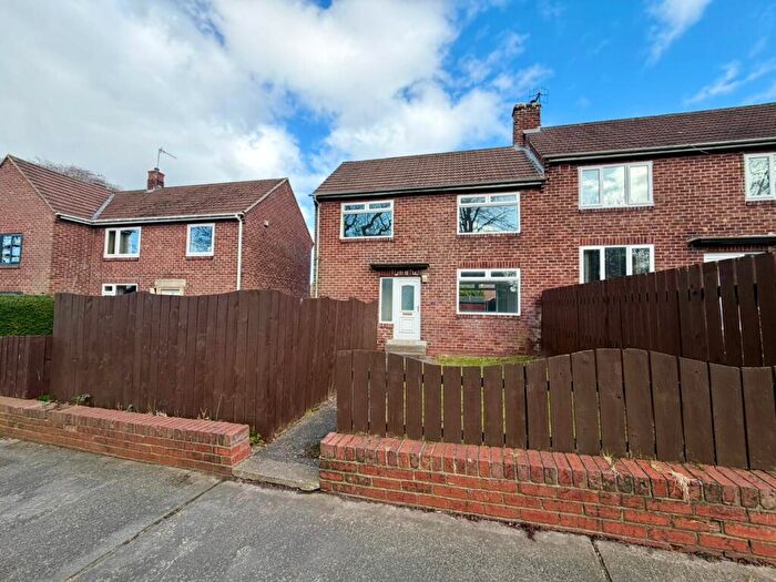 2 Bedroom Semi-Detached House To Rent In Cypress Grove, Ryton, NE40