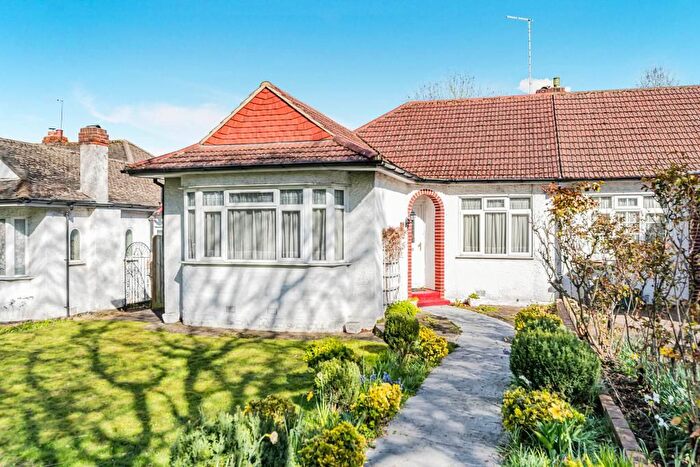 3 Bedroom Semi Detached Bungalow For Sale In Court Road, Orpington, Kent, BR6