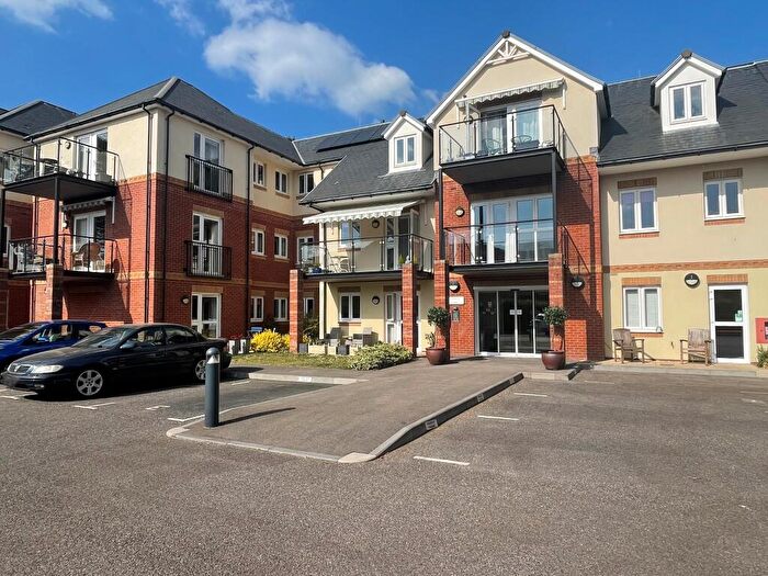 1 Bedroom Retirement Property For Sale In Beaulieu Road, Dibden Purlieu, SO45