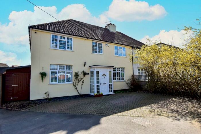 4 Bedroom Semi-Detached House To Rent In Church Road, Iver Heath, SL0