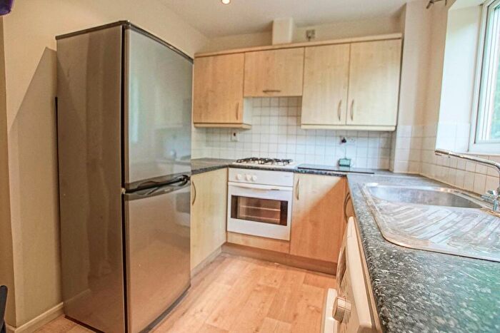 2 Bedroom Apartment To Rent In Heathcroft, Welwyn Garden City, AL7