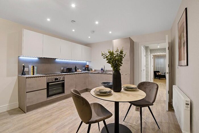 2 Bedroom Apartment To Rent In Howard Court, HP11