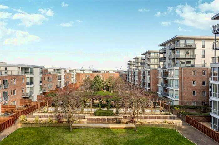 1 Bedroom Flat To Rent In Brunswick House, Queen Street, Portsmouth, PO1