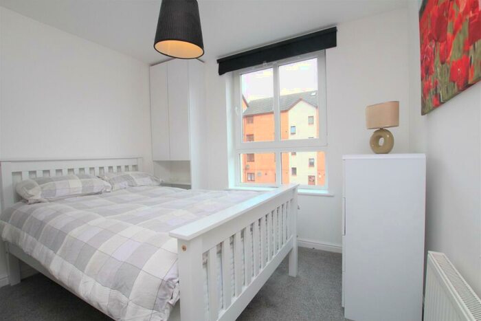 2 Bedroom Flat To Rent In Bethlehem Way, Restalrig, Edinburgh, EH7
