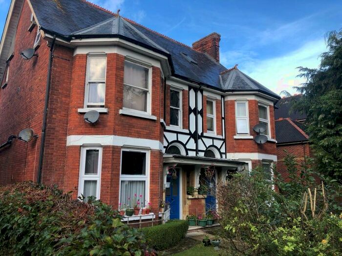 1 Bedroom Flat To Rent In Alexandra Road, Farnborough, GU14