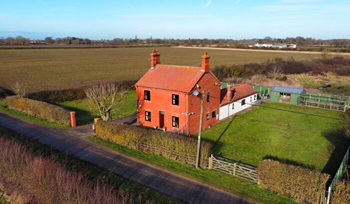 4 Bedroom Detached House For Sale In Linga Lane, Bassingham, LN5
