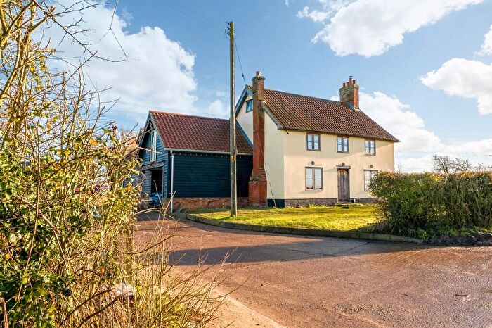 4 Bedroom Detached House For Sale In Gore Lane, Great Moulton, NR15