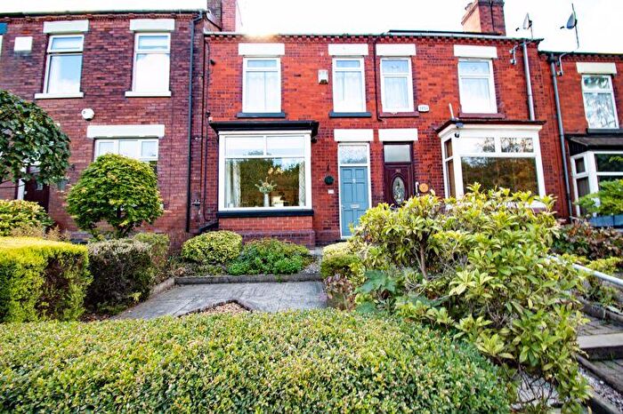 3 Bedroom Terraced House For Sale In Bolton Road, Kearsley, Bolton, BL4