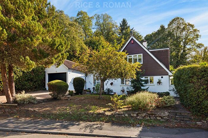 4 Bedroom Detached House For Sale In Orchard Hill, Windlesham, GU20