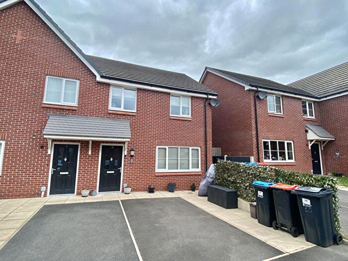 3 Bedroom Semi-Detached House For Sale In Pelton Close, Barnton, CW8