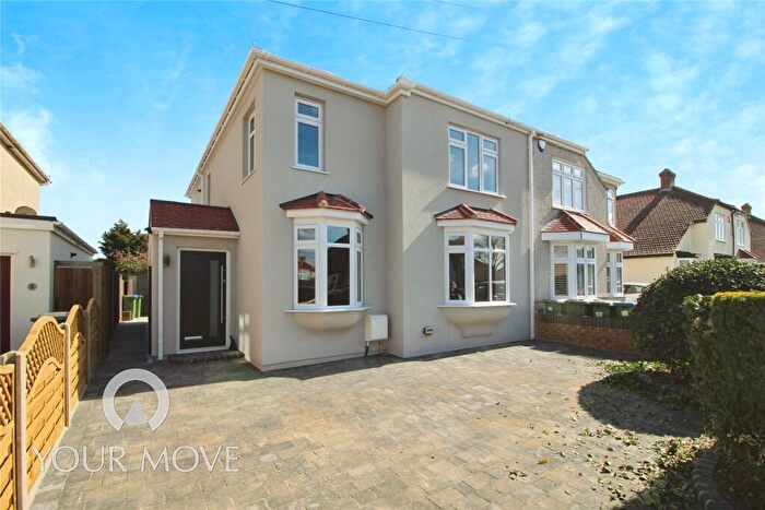 4 Bedroom House To Rent In Hyde Road, Bexleyheath, DA7