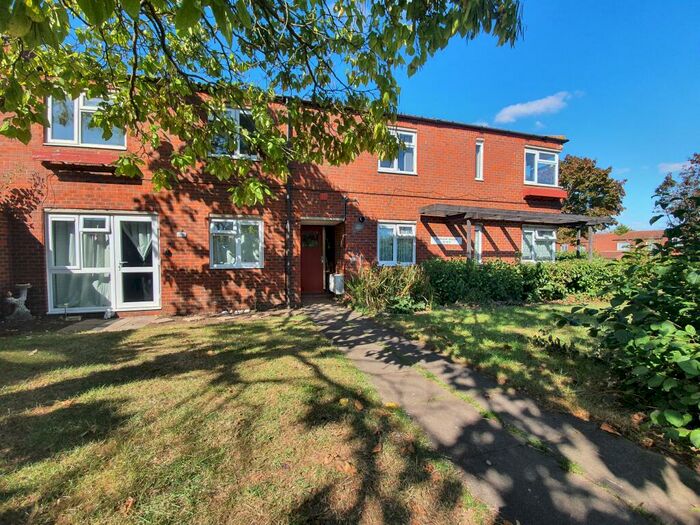 1 Bedroom Apartment To Rent In Walbrook Avenue, Springfield, Milton Keynes, MK6