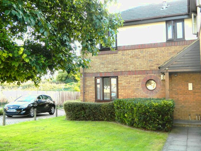 1 Bedroom Flat To Rent In Chatsworth Road, Dartford, DA1