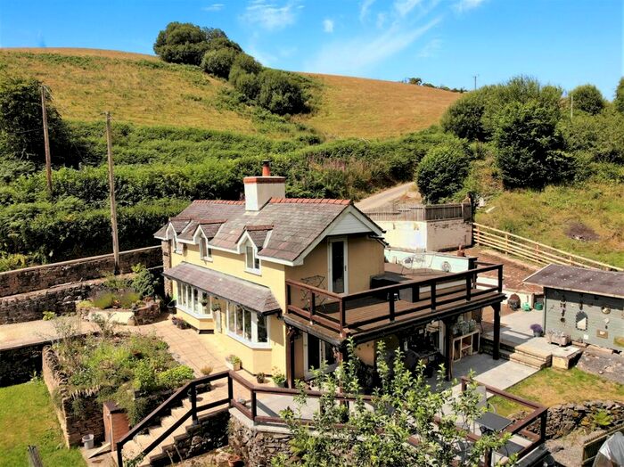 3 Bedroom Cottage For Sale In Tregeiriog, Llangollen, Wrexham, LL20
