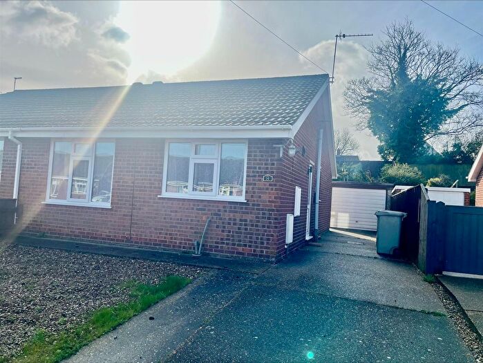 2 Bedroom Semi-Detached Bungalow To Rent In Priory Close, Louth, LN11