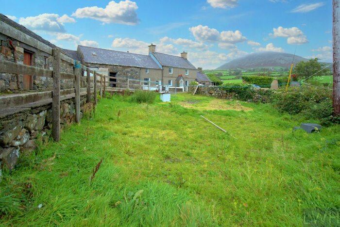 4 Bedroom Detached House For Sale In Pen Y Bryn, Llaniestyn, Pwllheli, Gwynedd, LL53