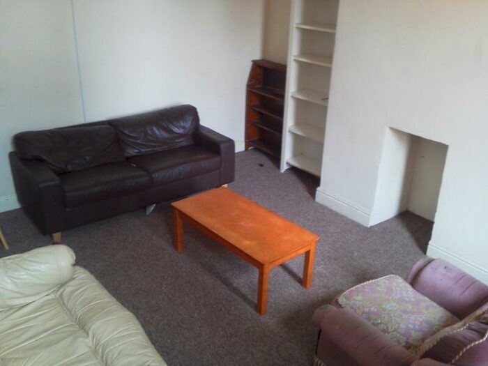 4 Bedroom Terraced House To Rent In Royal Park Avenue, Hyde Park, Leeds, LS6