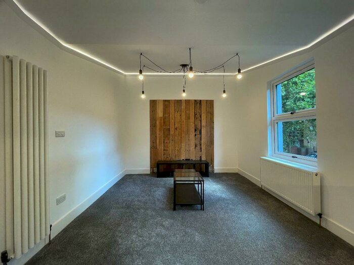 1 Bedroom Flat To Rent In Asylum Road, London, SE15