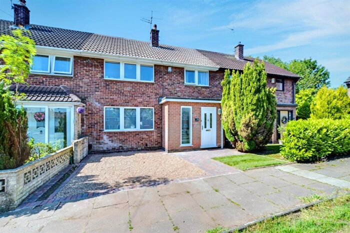 3 Bedroom Terraced House For Sale In Hanley Avenue, Bramcote, Nottingham, NG9