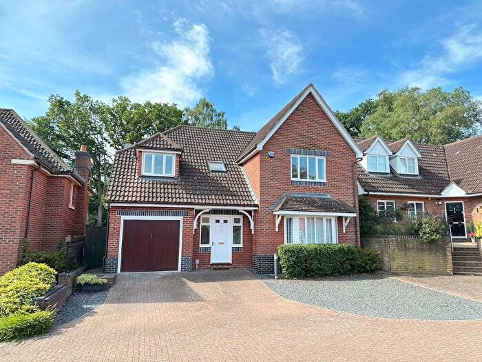 4 Bedroom Detached House For Sale In Rush Close, Ipswich, IP4