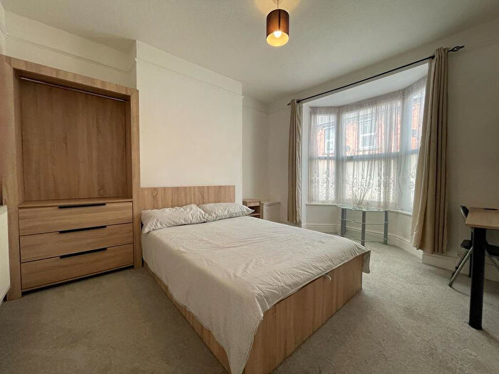 4 Bedroom House To Rent In Gaunt Street, Lincoln, LN5