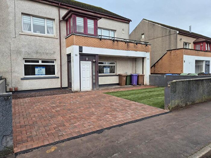 3 Bedroom Flat To Rent In Kelso Street, Glasgow, G13