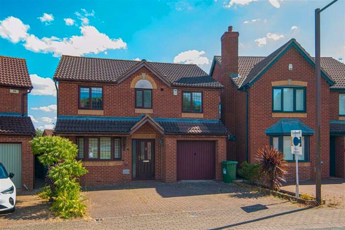 4 Bedroom Detached House To Rent In Faraday Drive, Shenley Lodge, Milton Keynes, Bucks, MK5
