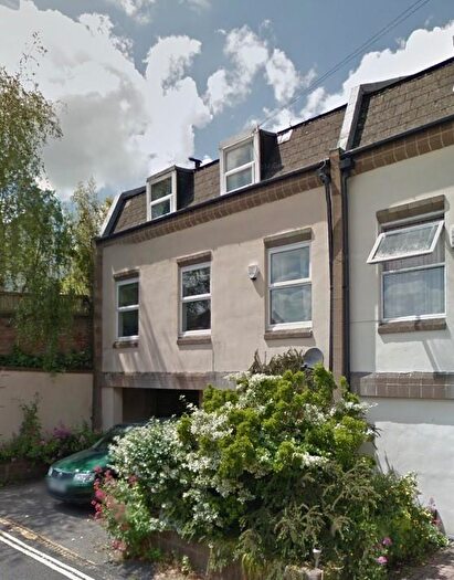 6 Bedroom Terraced House To Rent In Dove Street, Bristol, BS2