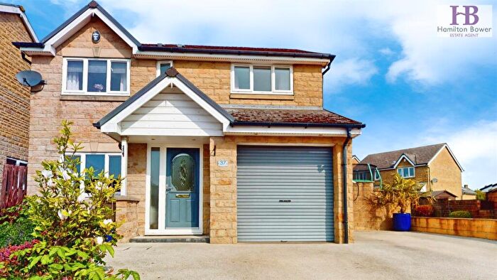 4 Bedroom Detached House For Sale In Broad Ings Way, Shelf, Halifax, HX3