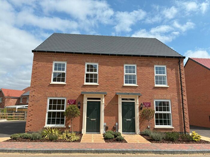 3 Bedroom Semi Detached House For Sale In Kirby Woodlands Monument Way Priors Hall Park Corby, NN17