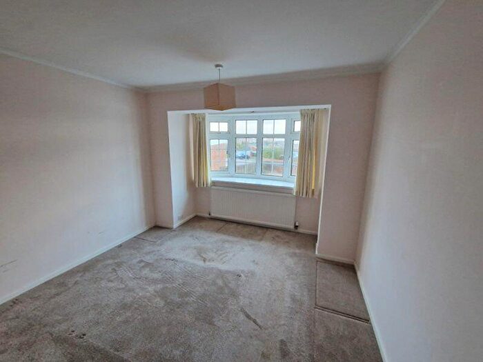 2 Bedroom Detached Bungalow For Sale In Anson Road, Exmouth, EX8