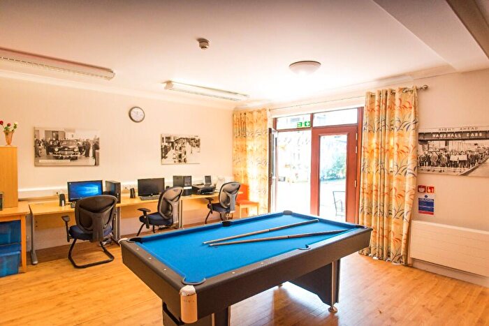 1 Bedroom Flat To Rent In Grange Avenue, Luton, Bedfordshire, LU4