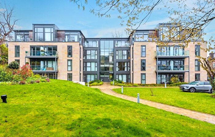 2 Bedroom Flat For Sale In Broomgrove Road, Sheffield, S10