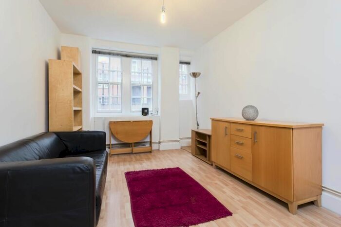 2 Bedroom Flat To Rent In Seymour House, Tavistock Place, Holborn, London, WC1H