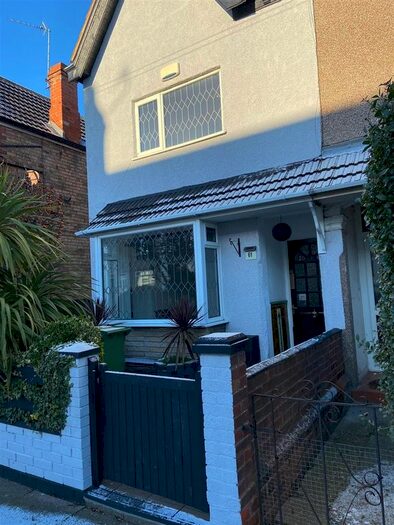 3 Bedroom Property To Rent In David Street, Grimsby, DN32