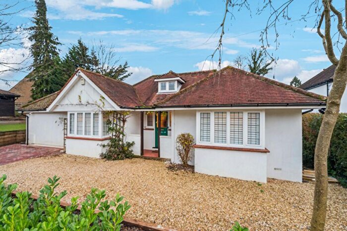 4 Bedroom Detached House For Sale In The Rise, Amersham, HP7