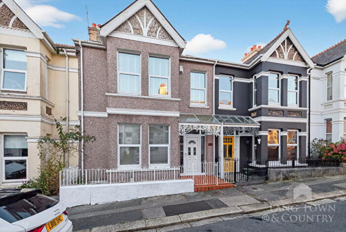 3 Bedroom Terraced House For Sale In Onslow Road, Peverell, Plymouth, PL2