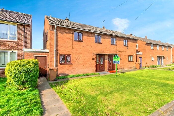 3 Bedroom Semi-Detached House To Rent In Tennyson Road, Willenhall, West Midlands, WV12