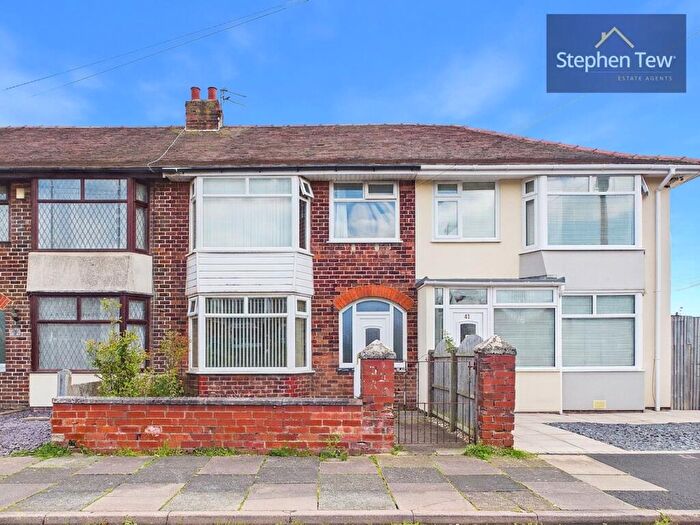3 Bedroom Terraced House For Sale In Rosedale Avenue, Blackpool, FY4