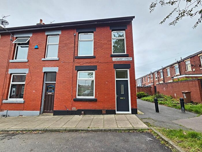 3 Bedroom End Of Terrace House To Rent In Margaret Street, Heywood, OL10
