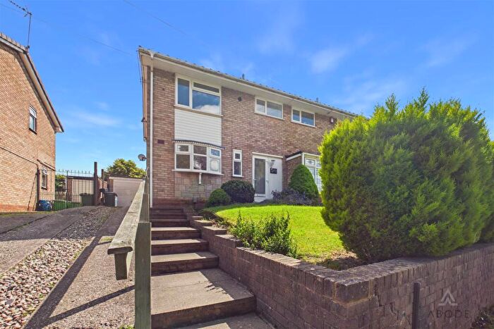 3 Bedroom Semi Detached House For Sale In Moorfield Drive, Halesowen, B63