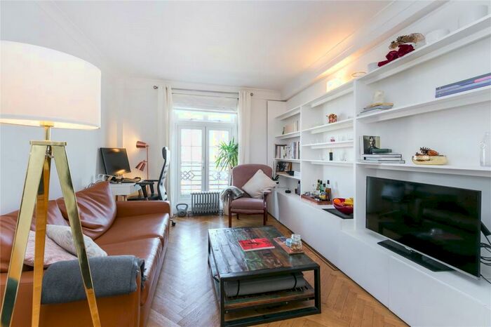 1 Bedroom Flat To Rent In Ivor Court, Gloucester Place, London, NW1